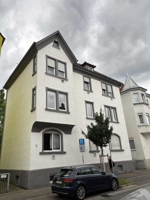 Gestalten Sie ihr neues Zuhause selbst - 4-Zimmer-Wohnung mit Renovierungspotential
