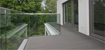Stilvolle, neuwertige 2-Zimmer-Penthouse-Wohnung mit lux. Innenausstattung mit Balkon und EBK