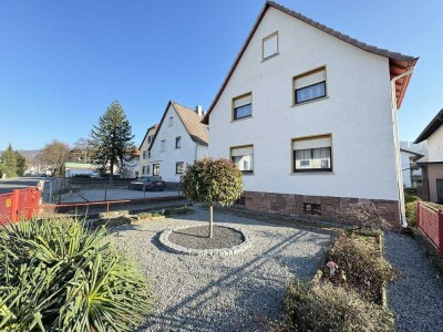 SEEHEIM-JUGENHEIM,  2-Familienhaus  mit Anbau und großem Garten in ruhiger Wohnlage