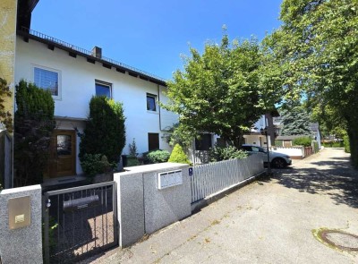 Mehrfamilienhaus für 3 Parteien in ruhiger und zentraler Lage in Ottobrunn