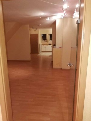 Neuwertige 2-Zimmer-Wohnung mit EBK in Gleiwitzstraße, Dortmund