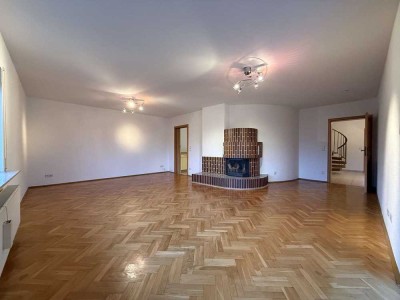 Einmalige Maisonettewohnung für Ihre Familie, mit Garage, Garten - in kleiner Hausgemeinschaft uvm.