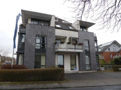 Wohnen auf einer Ebene; gepflegte 3 Raum-Wohnung mit 1 Balkon und 1 TG-Stellplatz in Fuhlenbrock