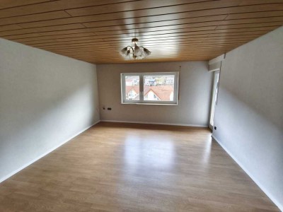 4 Zimmer Wohnung mit Balkon und Garage in Schramberg