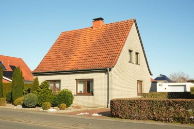 Reserviert - Gemütliches Einfamilienhaus sucht handwerklich begabte Eigentümer