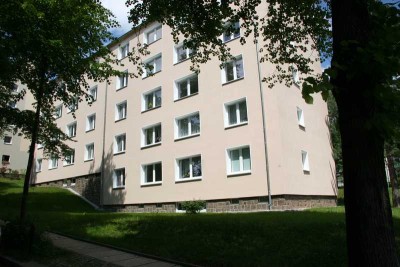 Kein bisschen langweilig! Sonnige Kaßbergwohnung frei...
