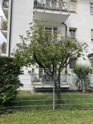 2-Zimmerwohnung, Nähe Hirschgarten, eigener Gartenanteil