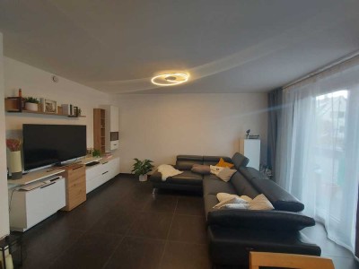 Helle, geräumige 3-Zimmer Wohnung mit Terrasse in Ammerbuch- Pfäffingen