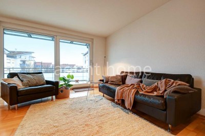 MÖBLIERT - PERFECT LIVING -  Schönes Apartment mit Balkon und Tiefgaragen-Stellplatz