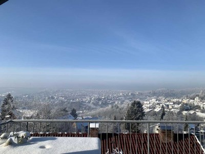 Wohnen über den Dächern von Esslingen - 4,5 Zimmer Wohnung