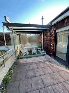 Helle 3,5-Zimmer-Wohnung mit Terasse, Balkon und Garage in Albstadt