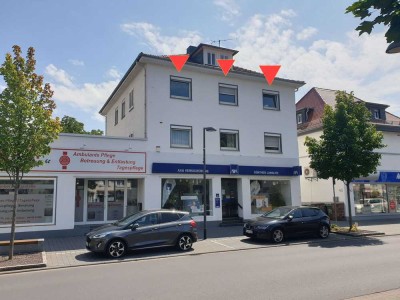 Neu sanierte Wohnung mit Balkon und zusätzlicher Mansarde