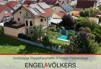 Großzügige Doppelhaushälfte in ruhiger Feldrandlage