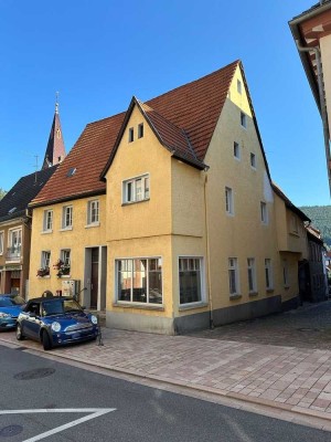 Mehrfamilienhaus in zentraler Lage - Neckargemünd