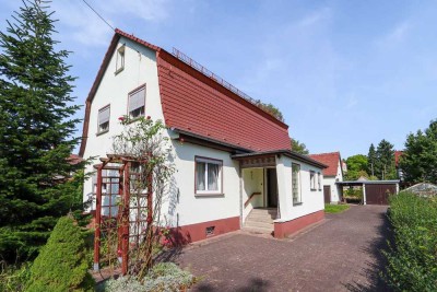 +++ Idyllisches Einfamilienwohnhaus mit großem Grundstück und viel Nebengelass +++