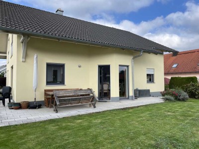 Einfamilienhaus mit Garage in Malgersdorf, 5 Zimmer