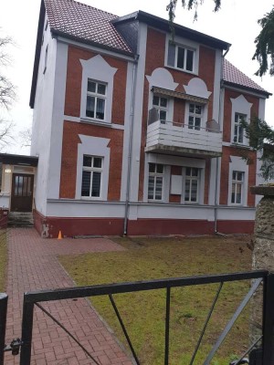 helle und ruhig gelegene 4 Zimmerwohnung ab 01.09.2025 / Anfragen nur per Mail