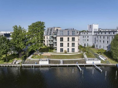 DAHME & KÖNIG - Einzigartige Wohnung mit offener Wohnküche und Garten und optionalem Bootsanleger