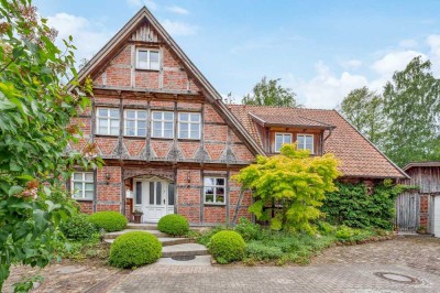 Modernes Fachwerkhaus: Symbiose aus ländlichem Charme und urbanem Umfeld