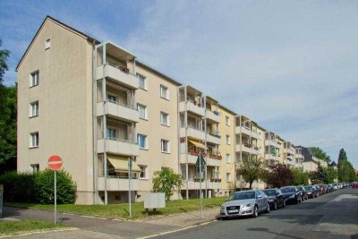 Gesucht und gefunden - 3-RWE mit Balkon!