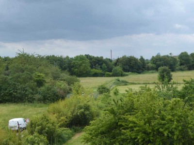 Gemütliche 3 Zimmer DG-Wohnung in gepflegten Mehrfamilienhaus - Maintal-Bischofsheim (Frankfurt-OST)
