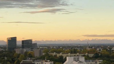 Über den Dächern von München - Exklusive voll möblierte 4-Zimmer-Wohnung in Bogenhausen