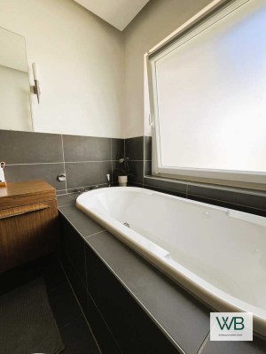 Exklusives Familienanwesen mit Einliegerwohnung, Sauna & Pool–Wohnen und Vermieten in Cremlingen-Hor