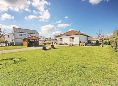 Wohnen am Luisum – Einfamilienhaus mit großem Grundstück, Pool, Jacuzzi und Erweiterungspotenzial