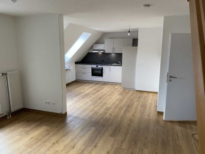 Schöne Maisonette-Stadtwohnung (2,5 Zimmer)