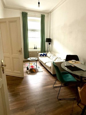 Charmante Altbauwohnung 2 Zimmer, Düsseldorf Oberbilk