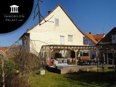 1 Familienhaus für 2 Familien mit Garten und Wintergarten, Werkstatt und Garage