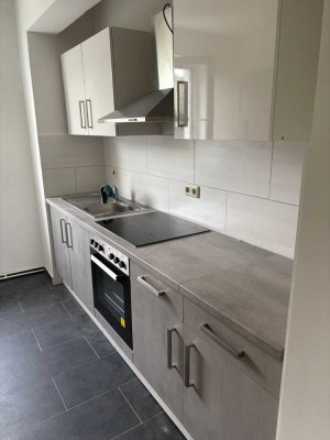 Frisch sanierte 4-Raum-Wohnung mit neuer Einbauküche in Gnewitz