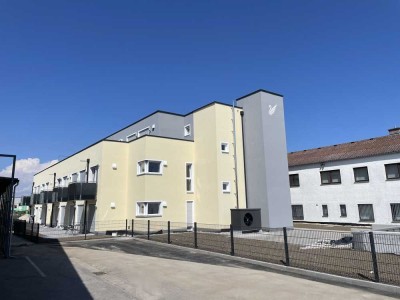 NEUBAU - Top ausgestattete 3 ZKB 1.OG mit Balkon
