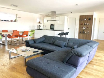 Exklusives 140m² Penthouse- Weitblick & Lebensqualität mit Burgblick