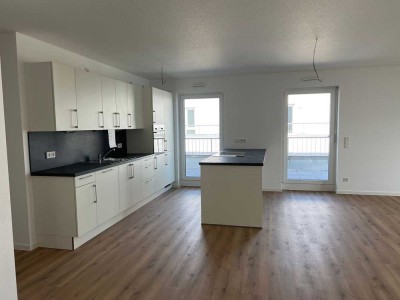 Penthaus: moderne 3-Zimmer-Wohnung in Hargesheim mit Balkon und Tiefgaragenstellplatz