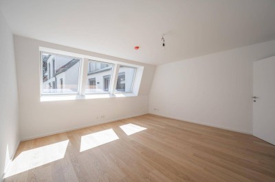 ++NEU++ 4-Zimmer Familienwohnung mit 12m² Balkon, ehemaliges Fuhrwerkerhaus- nun moderne Wohnhausanlage in Bestlage des 13. Bezirks!