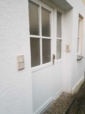 Geschmackvolle, sanierte 2-Zimmer-Maisonette-Wohnung mit gehobener Innenausstattung in Ammerbuch