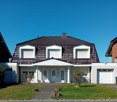 Geräumiges, preiswertes 6-Zimmer-Einfamilienhaus mit gehobener Innenausstattung