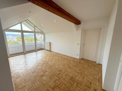 Penthouse Feeling: 3-Zimmer Wohnung in Villach zu vermieten!