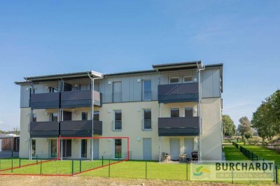 Barrierefreie Terrassenwohnung mit kleinem Garten in energieeffizientem A+ Haus.