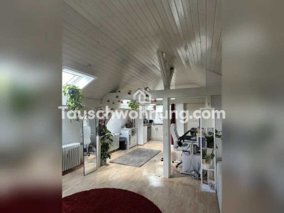 Tauschwohnung: Helle, weitläufige Dachgeschosswohnung im Grünen