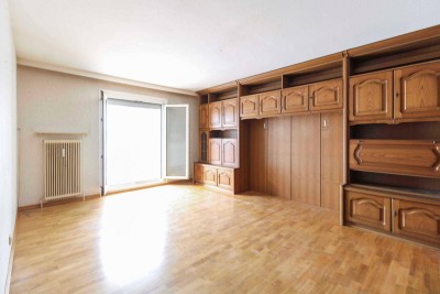 Geräumige 3-Zi.-Wohnung mit 2 Loggien in fußläufiger Entfernung zum Hauptbahnhof
