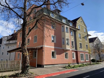 Dachgeschoss Wohnung im Zentrum Kemptens mit Stellplatz