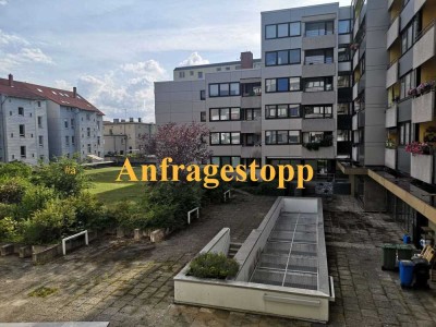Braunschweig … unmittelb. Nähe zur Uni/City ! Schnuckelige 2 Zi. Wohng. m. EBK/Balkon/Fahrstuhl