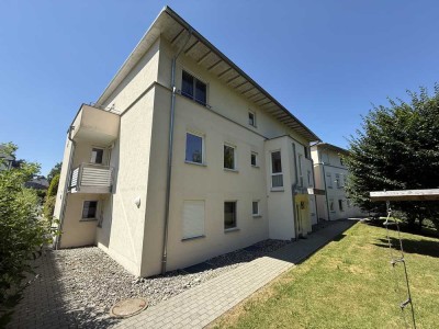 Exklusives 4-Zimmer-Juwel in Weingarten: Moderne Eleganz mit Balkonblick ins Grüne.