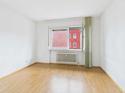 Flexibles Wohnhaus mit 4 separaten Etagen und 2 Garagen