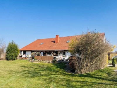 Saniertes 3-4 Familienhaus mit freier Hauptwohnung in Petershagen Frille!