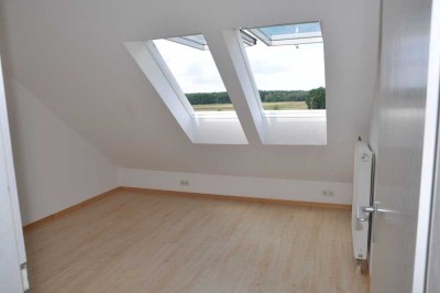 2 Zimmer Dachgeschoss-Wohnung sehr gepflegt - als Kapitalanlage mit Potenzial