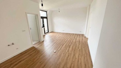 Ihr  provisionsfreier Traum , 3 Zi.-Wohnung 68 m² incl. Einbauküche u. Balkon in Köln Neustadt-Süd