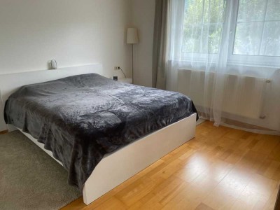 AB 1.12.2025 Ansprechende 2-Zimmer-Souterrain-Wohnung mit Balkon und Einbauküche in Müden (Mosel)